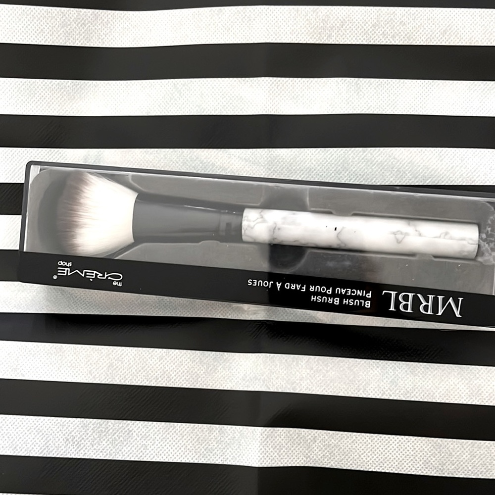 The creme shop make up brush new